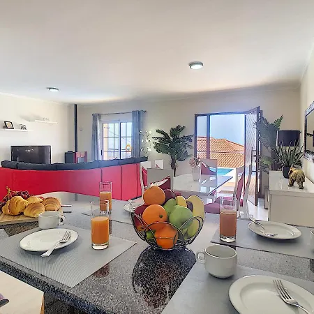 Casa Del Sol By Lovelystay Сasa de vacaciones Relogio do Poiso